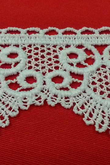 Krajka 5555/0010 5,3 cm bílá matná