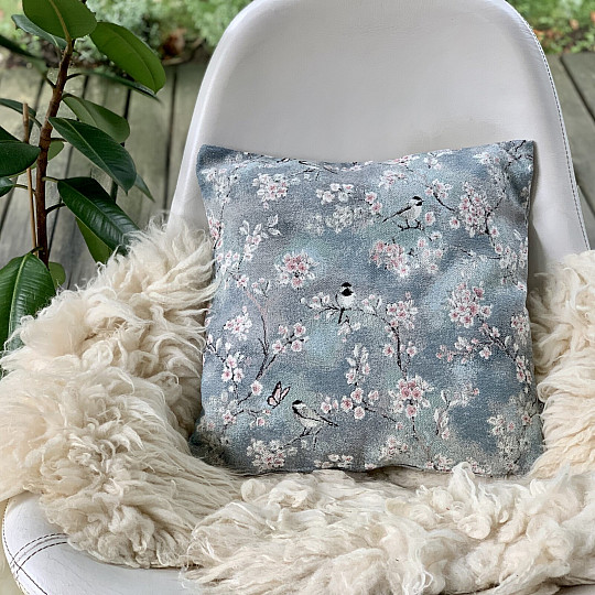 Luxusní dekorační povlak SÝKORKY