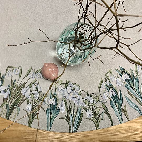 Gobelínový ubrus kulatý SNĚŽENKY