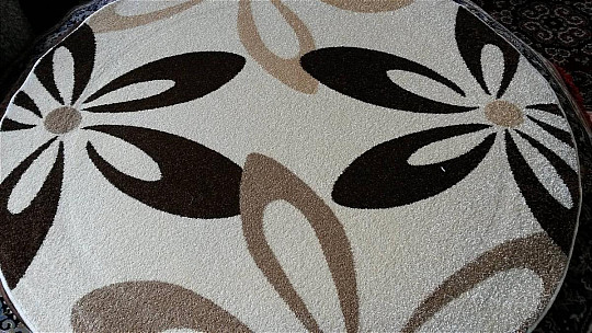 Kulatý koberec KARMEL květy krémový