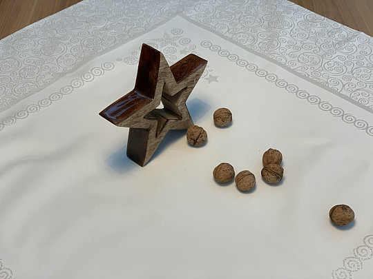 vánoční ubrus ORNAMENT stříbrná natur