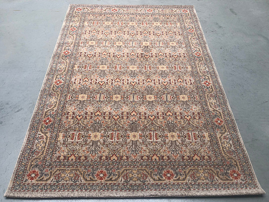 Luxusní vlněný koberec LEGEND 468-12/GB620