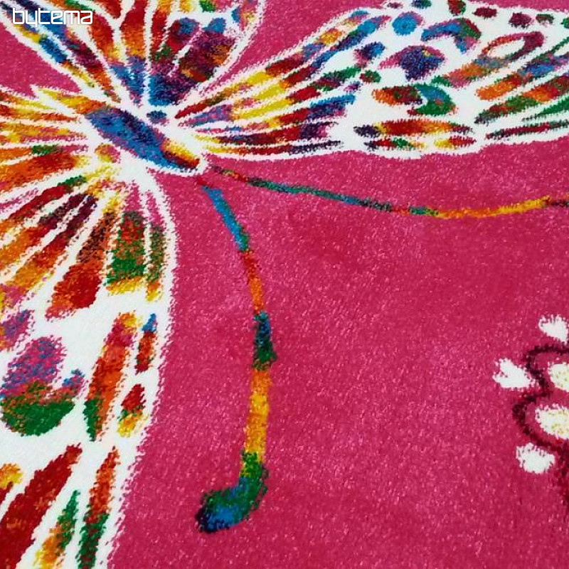 Dětský kusový koberec BELIS motýli růžoví
