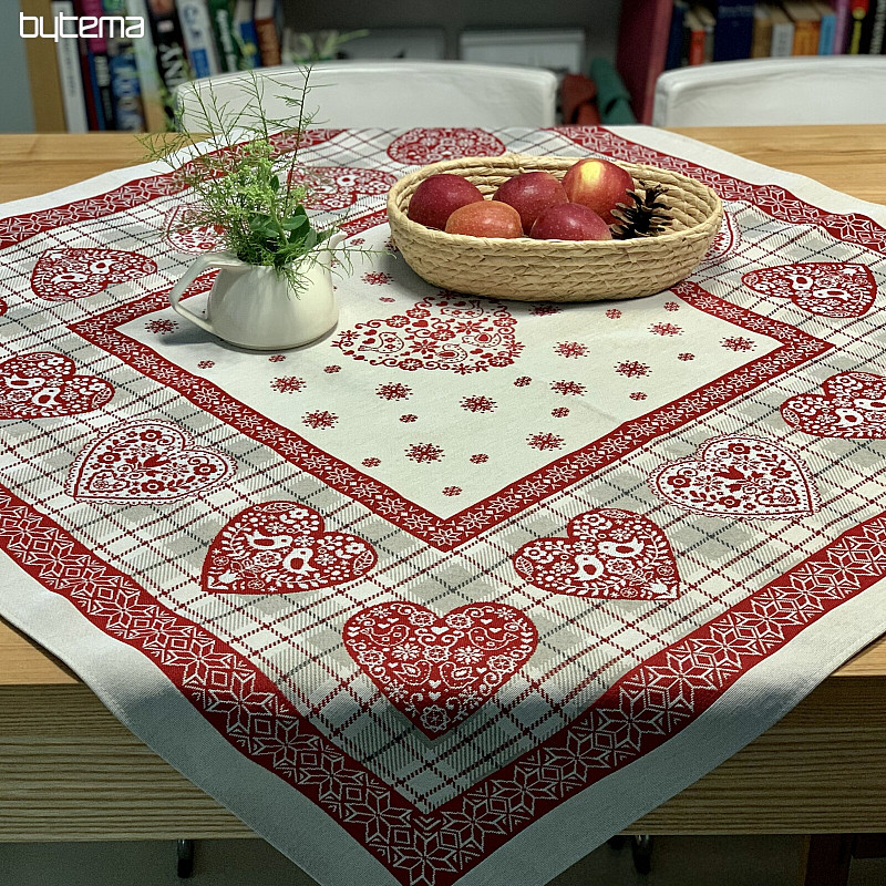 Gobelínový ubrus a šál SRDCE V KÁRU