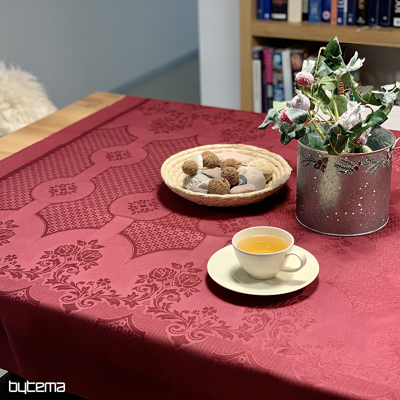 Ubrus DAMAŠEK bordó 120x140