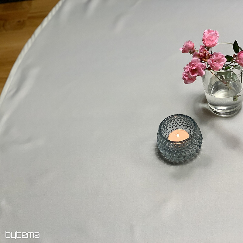 Oválný ubrus BÉŽOVÝ