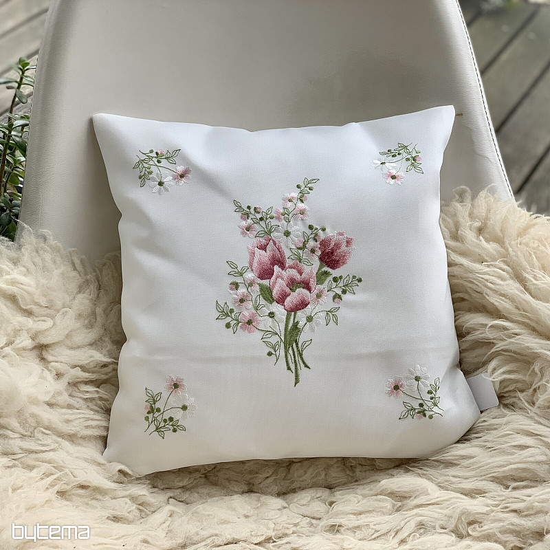 Vyšívaný dekorační povlak KYTICE S TULIPÁNY