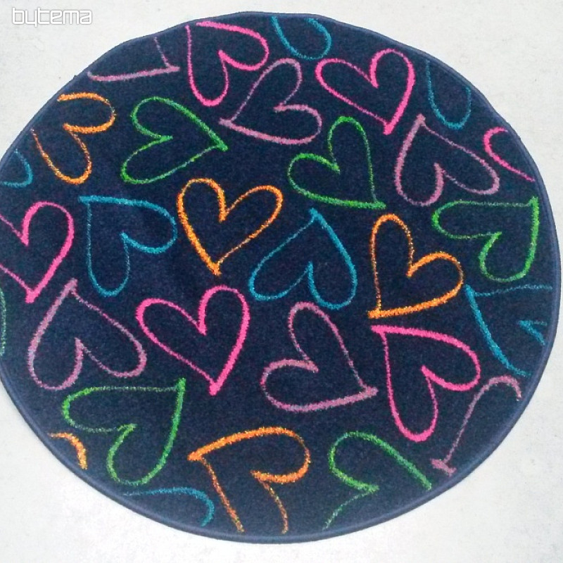Dětský kusový koberec kruh HEARTS