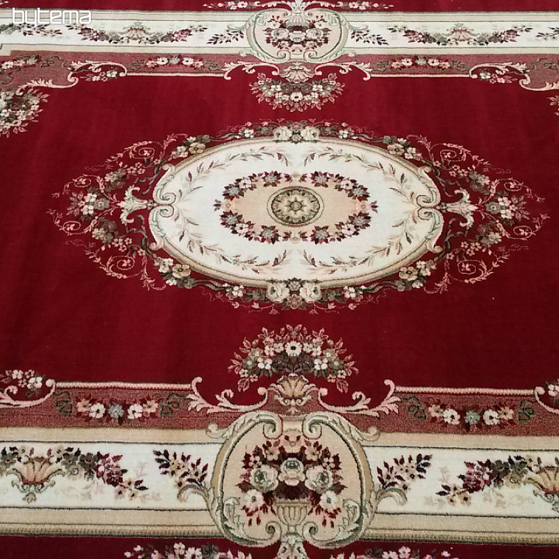 Klasický vlněný koberec MOLDAVA bordo