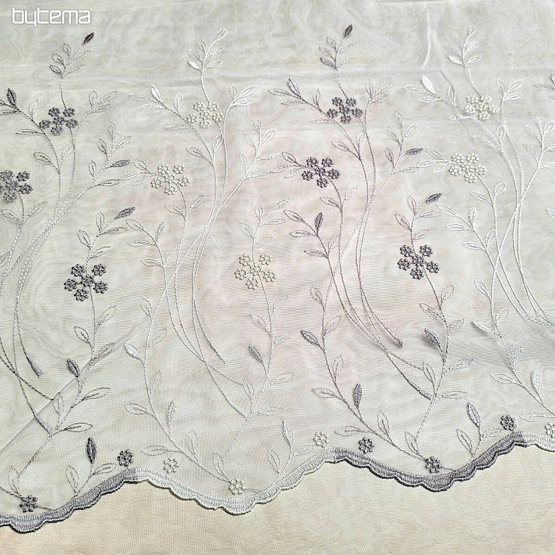 Vyšívaná luxusní záclona GERSTER 11443 bílá - béž