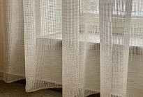 Městys Březová - instalace kolejnic a záclon