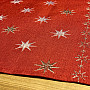 Vyšívaný vánoční ubrus červený s hvězdami