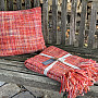 Luxusní dekorační polštář YARA RED červený