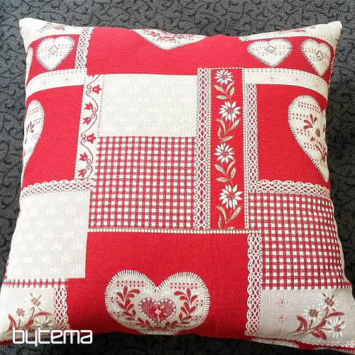 Dekorační polštář gobelín SRDCE PATCHWORK  červený