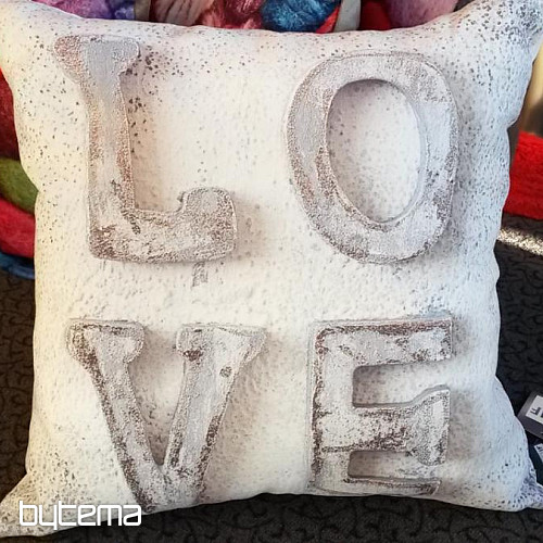 Dekorační polštář LOVE