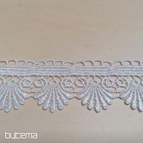 Krajka 5541/01- 4 cm bílá