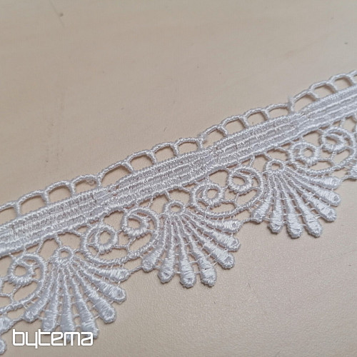 Krajka 5541/01- 4 cm bílá