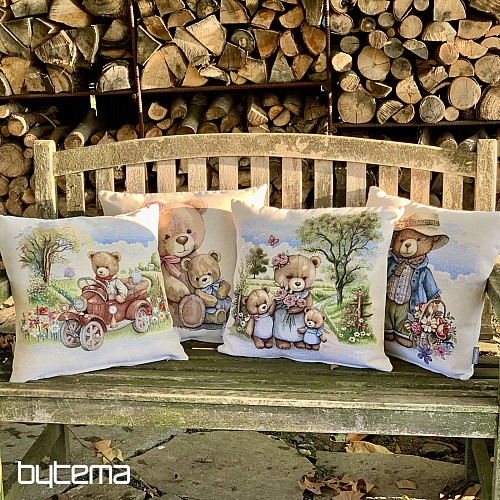 Gobelínový povlak na polštář MEDVĚDÍ SLEČNA