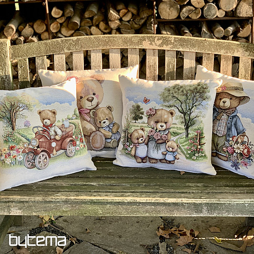 Gobelínový povlak na polštář MEDVĚDÍ SLEČNA