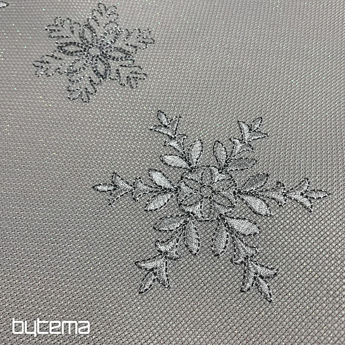 Vánoční vyšívaný ubrus VLOČKY STŘÍBRNÉ