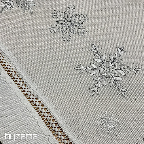 Vánoční vyšívaný ubrus VLOČKY STŘÍBRNÉ
