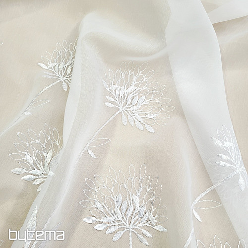 Luxusní záclona GERSTER 11868 bílá výšivka