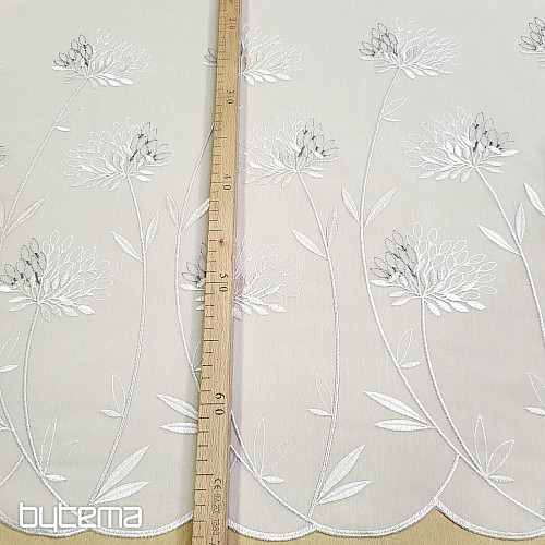 Luxusní záclona GERSTER 11868 béžová výšivka