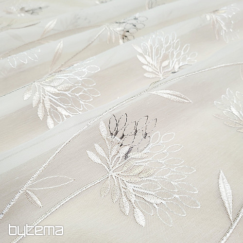 Luxusní záclona GERSTER 11868 béžová výšivka