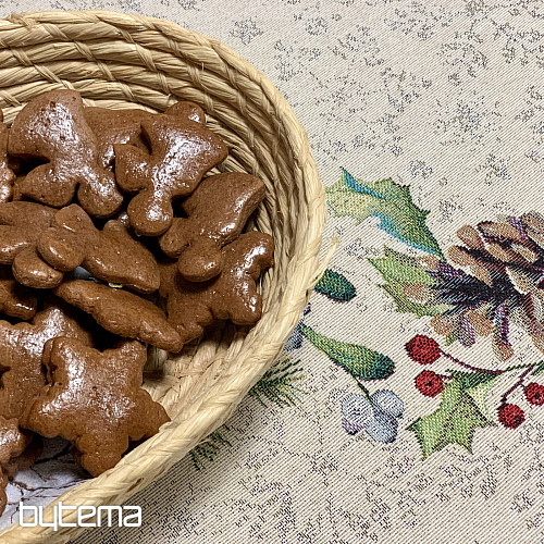 Vánoční gobelínový ubrus kulatý ŠIŠKA a JMELÍ