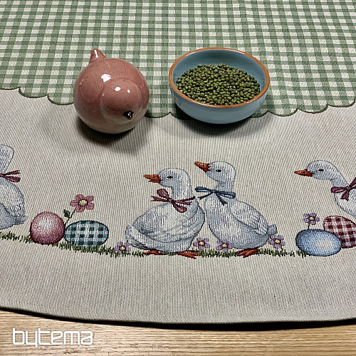 Gobelínový ubrus kulatý HUSIČKY ZELENÉ KÁRO