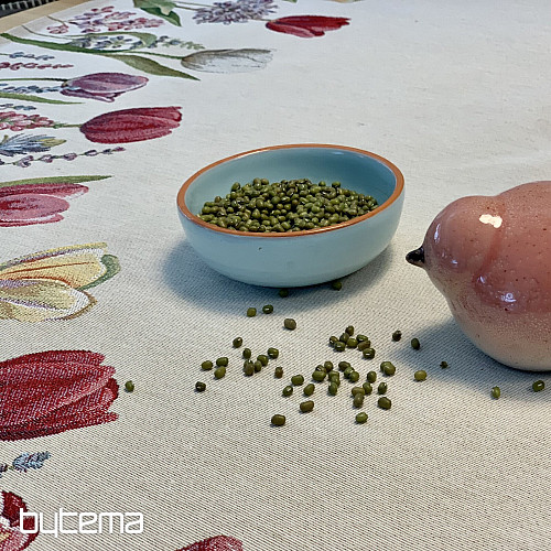 Gobelínový ubrus kulatý TULIPÁNY JARO III