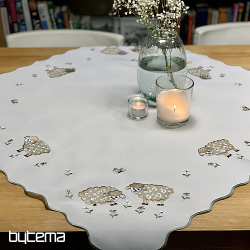 Vyšívaný ubrus a šál VELIKONOČNÍ OVEČKY