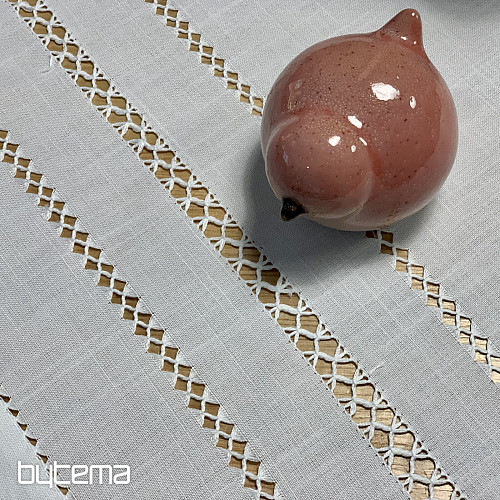 Ubrus a šál BÍLÁ AŽURA