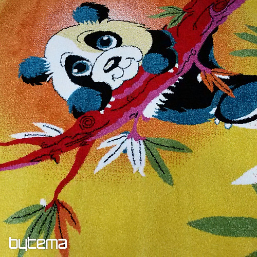 Dětský kusový koberec PANDA na stromě