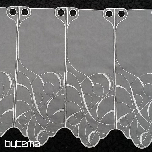 Záclona ornament bílá