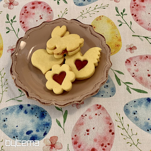 Velikonoční ubrus KRASLICE pastel