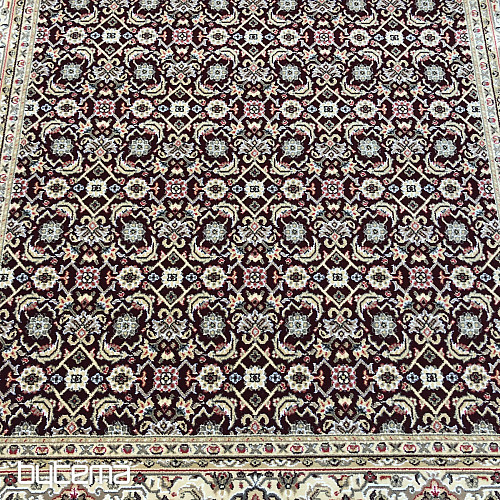 Klasický kusový koberec NOBILITY 65110/390